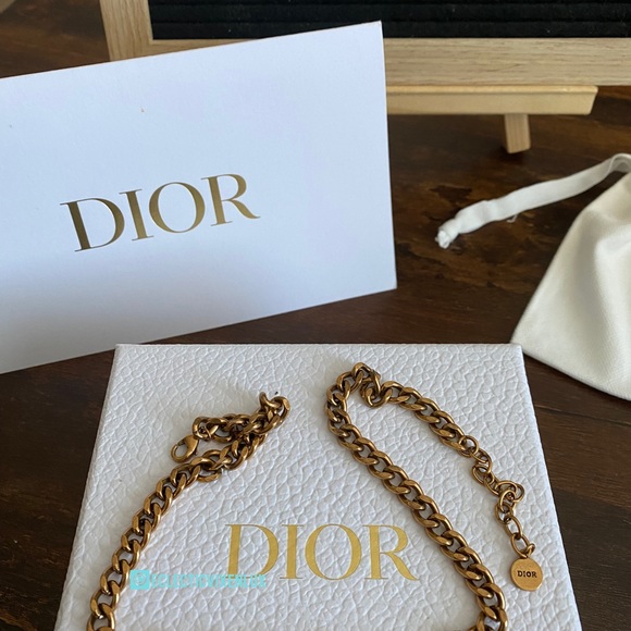 Dior J’ADIOR Necklace - Picture 7 of 8